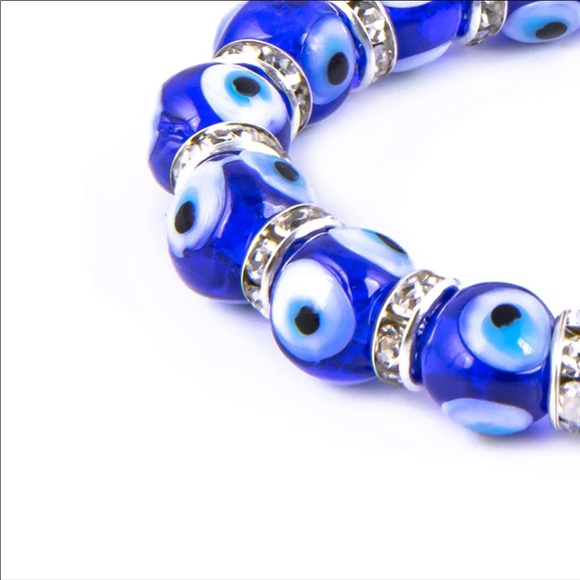 Evil eye glass blue stretch bracelet - Picture 2 of 4
